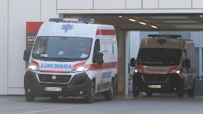 Automobil sleteo s puta